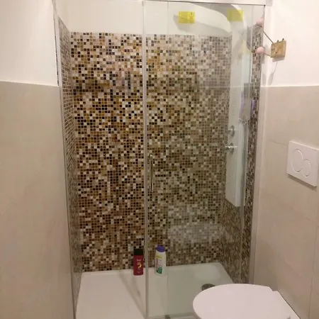 4 Via Valona - Executive Luxury バーリ