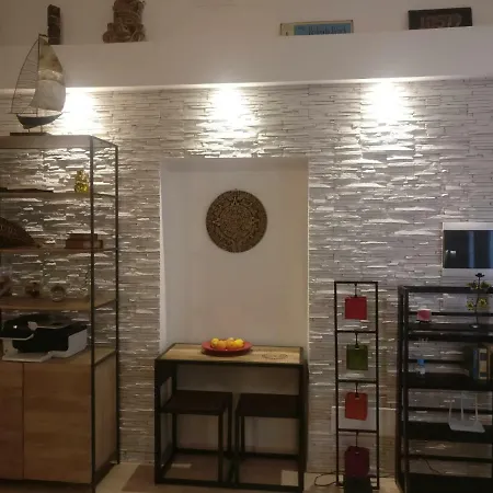 4 Via Valona - Executive Luxury アパート *